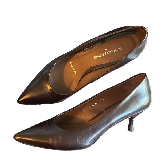 Donald J. Pliner Shoes - Donald J. Pliner Brown Heels
